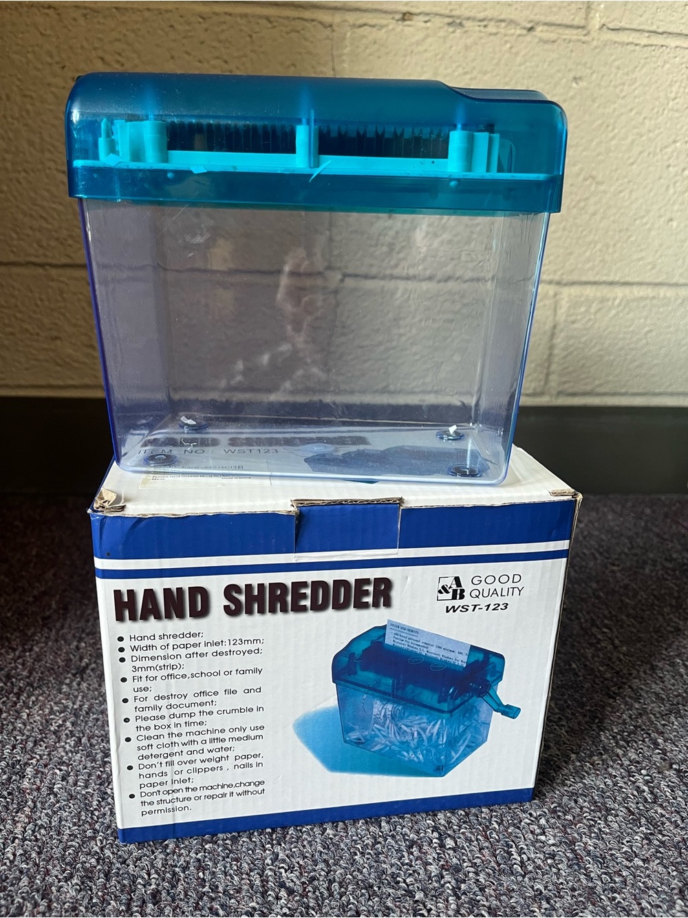Blue Manual Hand Shredder